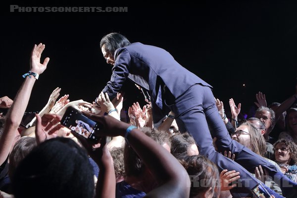 NICK CAVE AND THE BAD SEEDS - 2022-08-26 - SAINT CLOUD - Domaine National - Grande Scene - 